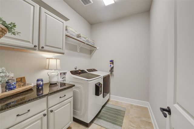 615 Cypress Creek Lane, Richmond, TX 77469
