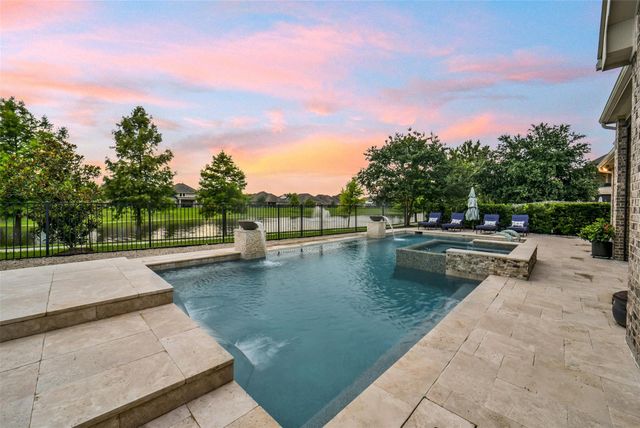 615 Cypress Creek Lane, Richmond, TX 77469
