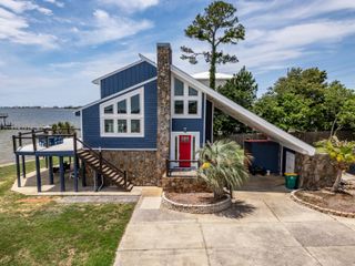 2807 W Highway 98, Mary Esther, FL 32569