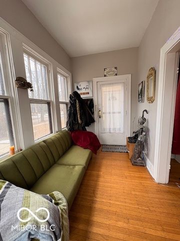 640 Woodruff Place Middle Drive, Indianapolis, IN 46201