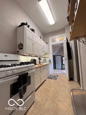 640 Woodruff Place Middle Drive, Indianapolis, IN 46201