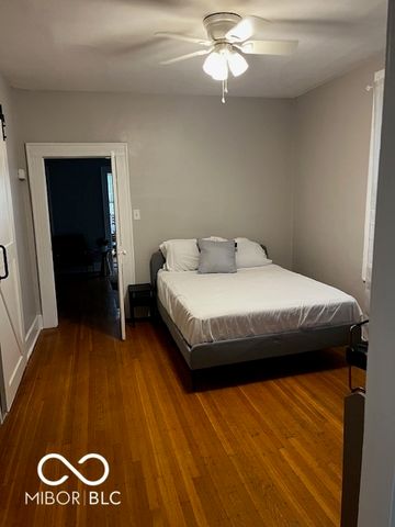 640 Woodruff Place Middle Drive, Indianapolis, IN 46201