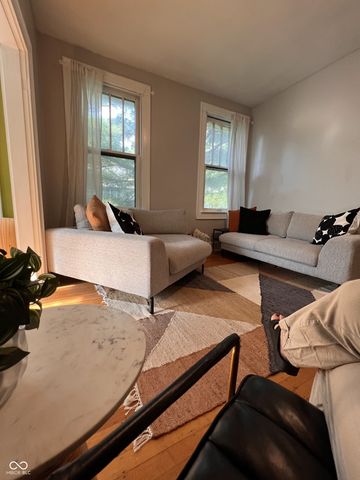 640 Woodruff Place Middle Drive, Indianapolis, IN 46201