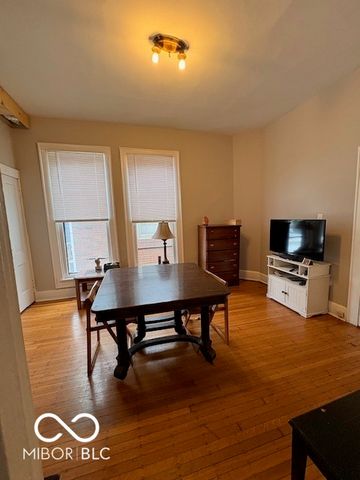 640 Woodruff Place Middle Drive, Indianapolis, IN 46201