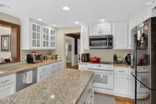 5347 Flanders Road, Toledo, OH 43623