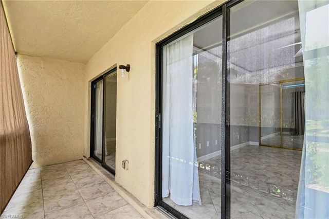 12501 McGregor BLVD 10, Fort Myers, FL 33919