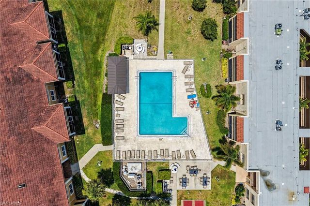 12501 McGregor BLVD 10, Fort Myers, FL 33919
