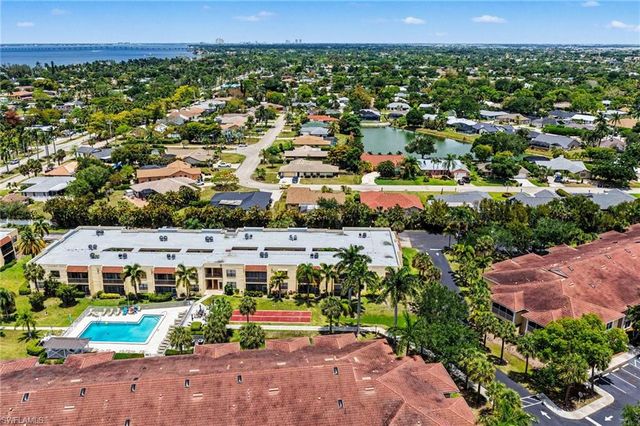 12501 McGregor BLVD 10, Fort Myers, FL 33919