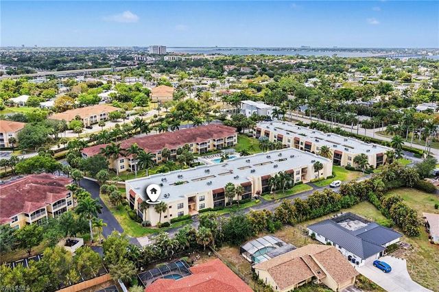 12501 McGregor BLVD 10, Fort Myers, FL 33919