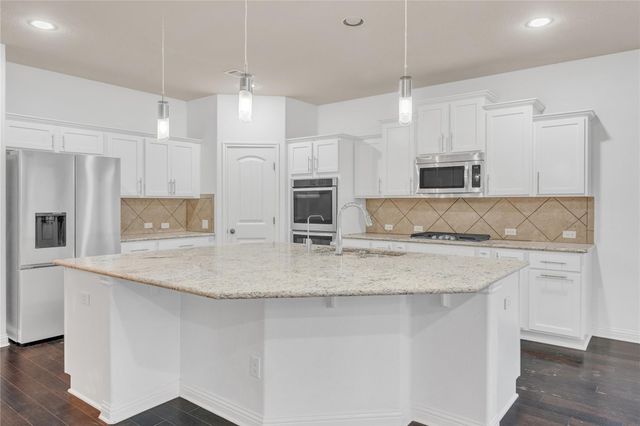 904 Purple Moor PASS, Leander, TX 78641