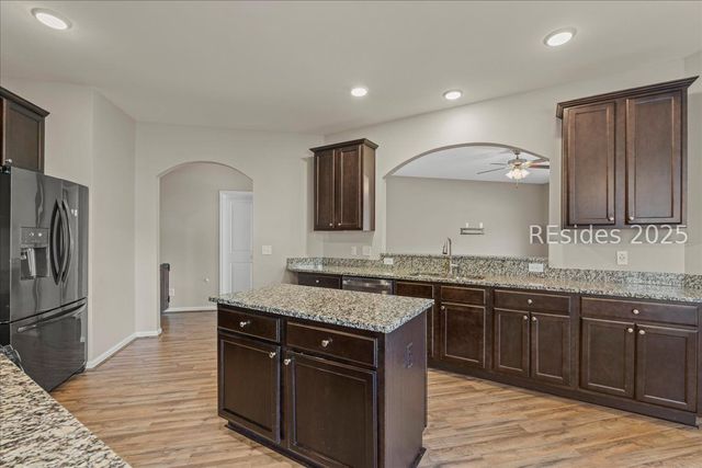 57 Running Oak Dr, Bluffton, SC 29910