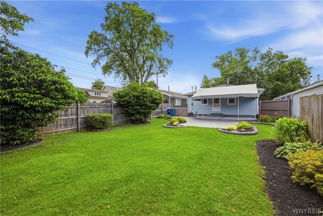16 Augusta Street, Buffalo, NY 14220