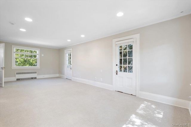 4 Sage Terrace, Scarsdale, NY 10583