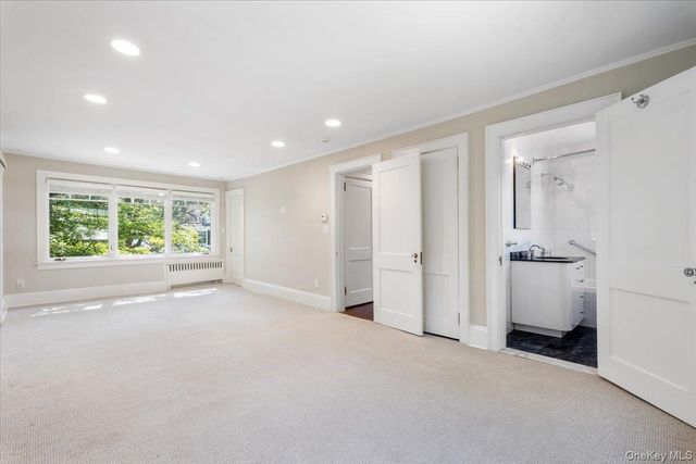 4 Sage Terrace, Scarsdale, NY 10583