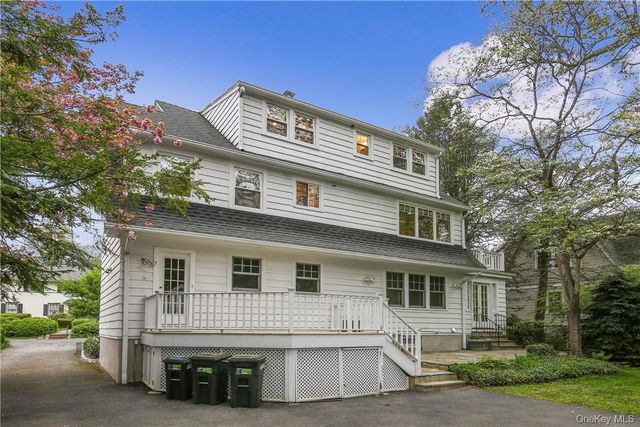 4 Sage Terrace, Scarsdale, NY 10583