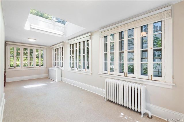 4 Sage Terrace, Scarsdale, NY 10583