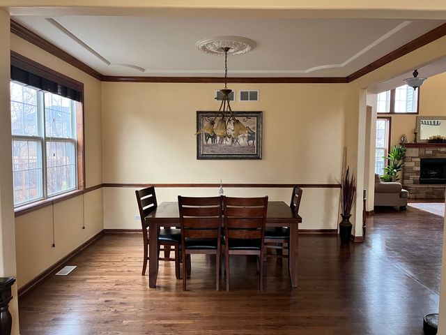 2050 Rockland Drive, Aurora, IL 60503