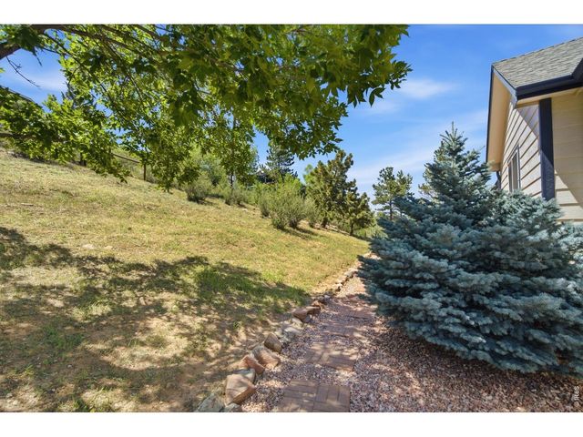 3101 Escondido Dr, Loveland, CO 80538