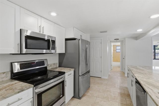 12816 1ST ISLE, Hudson, FL 34667