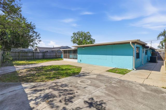 12816 1ST ISLE, Hudson, FL 34667