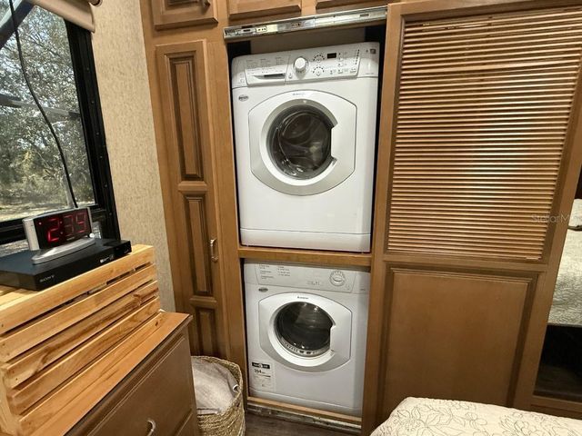 9265 GRIZZLY BEAR LANE, Weeki Wachee, FL 34613