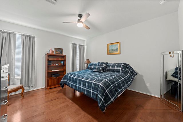 406 Thistle Thorn Drive, The Woodlands, TX 77382