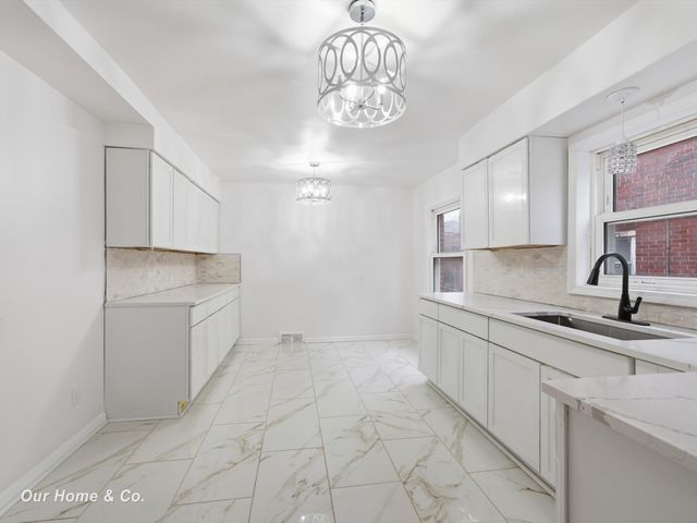 17551 Stoepel Street, Detroit, MI 48221