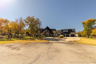 1774 Lodge Road, Overbrook, OK 73453