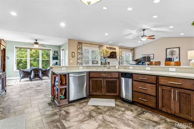 647 Alsace Drive, Pevely, MO 63070