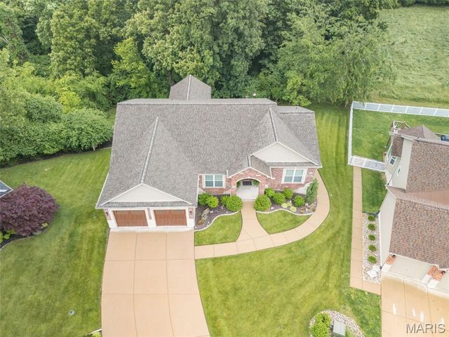 647 Alsace Drive, Pevely, MO 63070