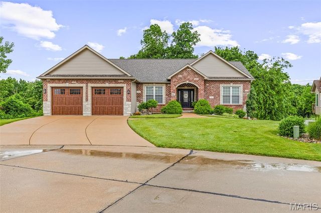 647 Alsace Drive, Pevely, MO 63070
