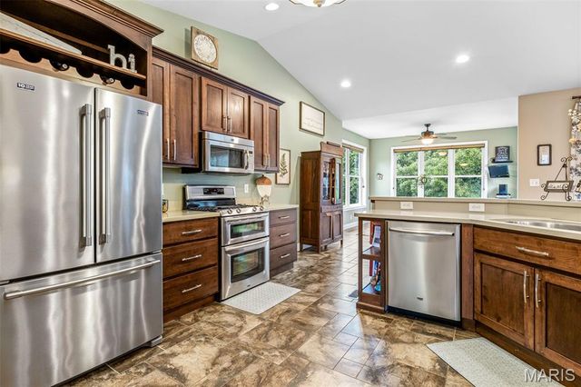 647 Alsace Drive, Pevely, MO 63070