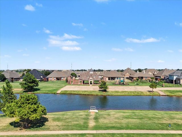3305 Sugar Maple Way, Oklahoma City, OK 73179
