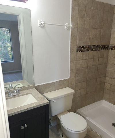 4916 SILVER OAKS VLG E, Orlando, FL 32808