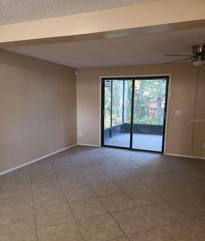 4916 SILVER OAKS VLG E, Orlando, FL 32808