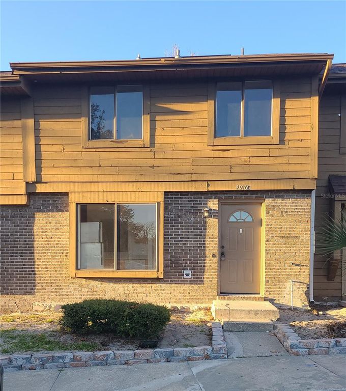 4916 SILVER OAKS VLG E, Orlando, FL 32808