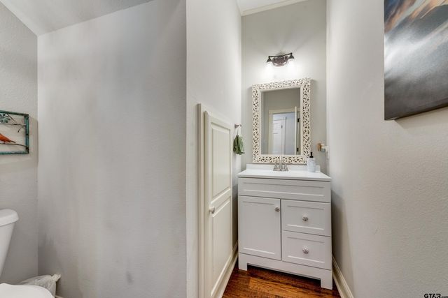 669 Van Zandt County Road 2316, Canton, TX 75103