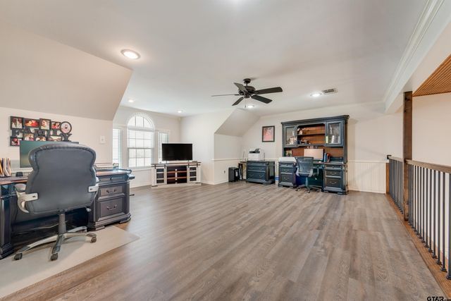 669 Van Zandt County Road 2316, Canton, TX 75103