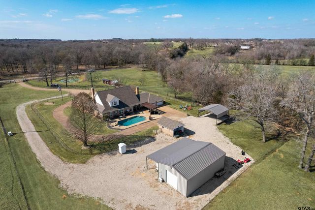 669 Van Zandt County Road 2316, Canton, TX 75103