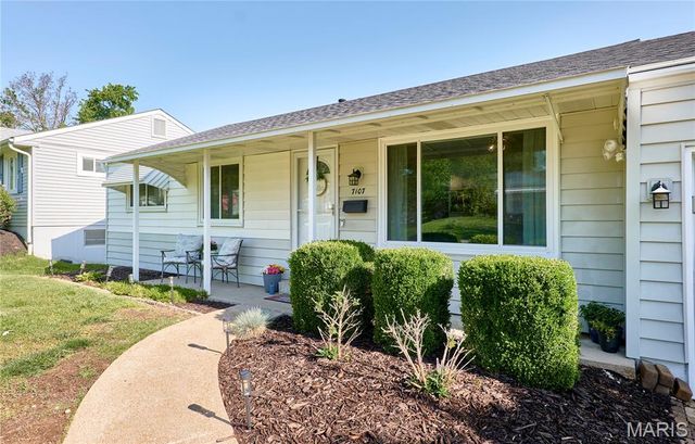7107 General Sherman Lane, St Louis, MO 63123