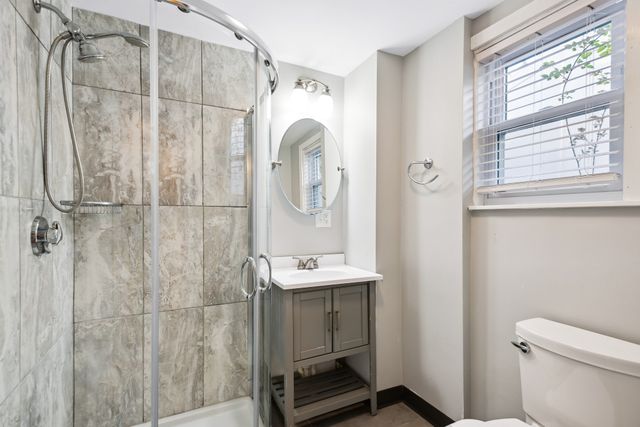 40 Humphreys St, Boston, MA 02125