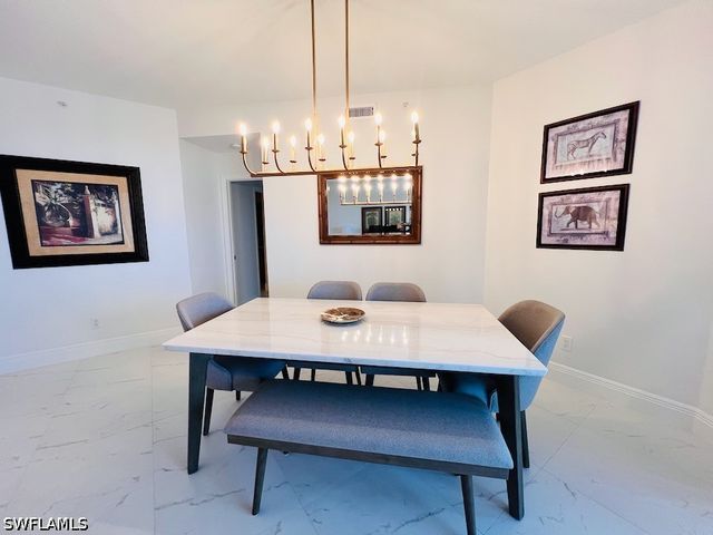 425 Cove Tower DR 902, Naples, FL 34110