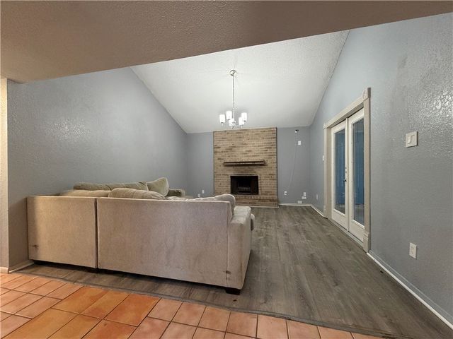 2825 Vancouver Dr, Corpus Christi, TX 78414