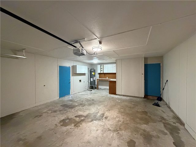 2825 Vancouver Dr, Corpus Christi, TX 78414