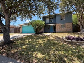 2825 Vancouver Dr, Corpus Christi, TX 78414