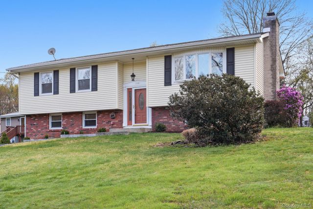 140 Chestnut Ridge Road, Mahopac, NY 10541