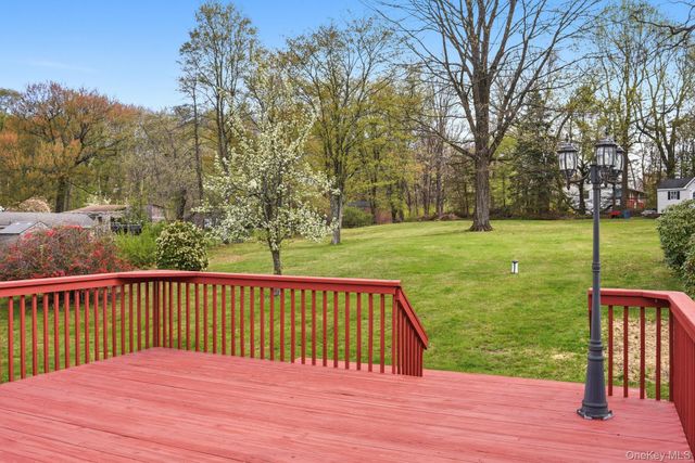 140 Chestnut Ridge Road, Mahopac, NY 10541