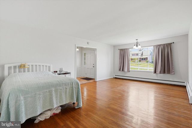 120 LEHIGH DR, Richboro, PA 18954