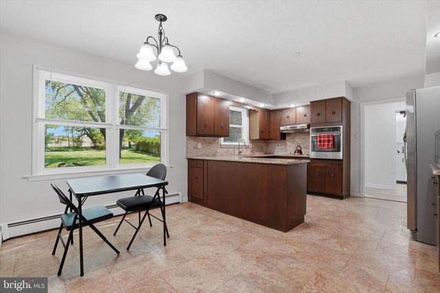120 LEHIGH DR, Richboro, PA 18954