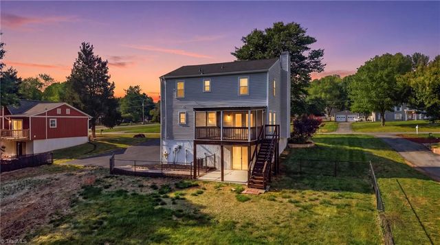 3080 Gladewater Court, Pfafftown, NC 27407